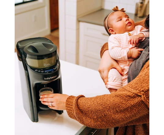 Máquina para preparar mezcla de leche BabyBrezza FORMULA PRO ADVANCED - Black