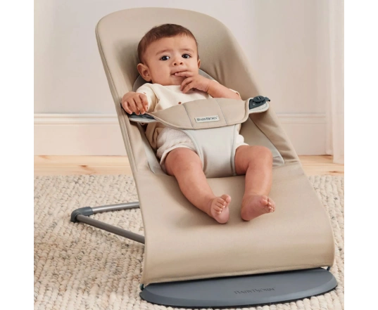Hamaca Balance Soft BabyBjörn Tejido Algodón - Caqui/Beige