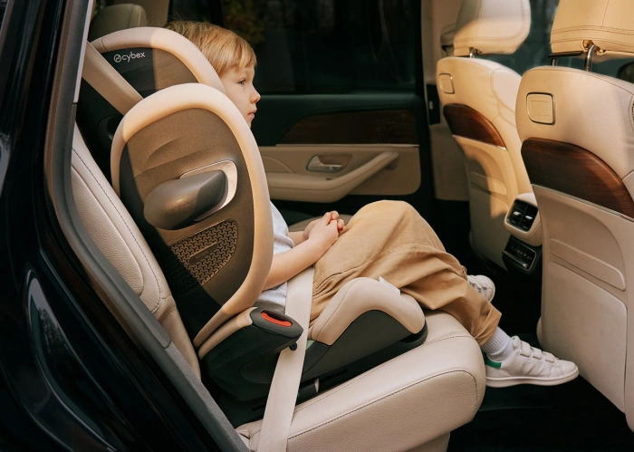 Cybex Pallas G2 en el coche