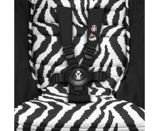 Silla de paseo Stokke YOYO³ Zebra (сhasis Black)