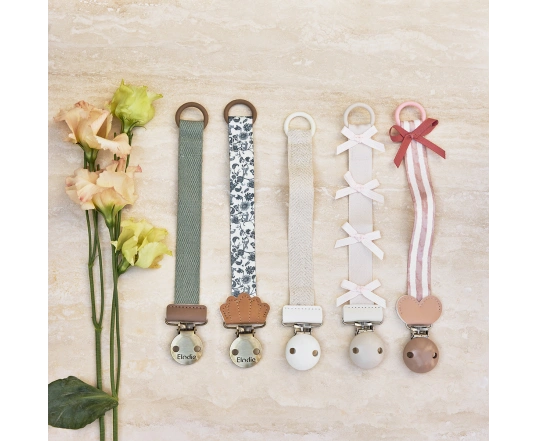 Clip para chupetes de madera Elodie Details - Silver Sheen
