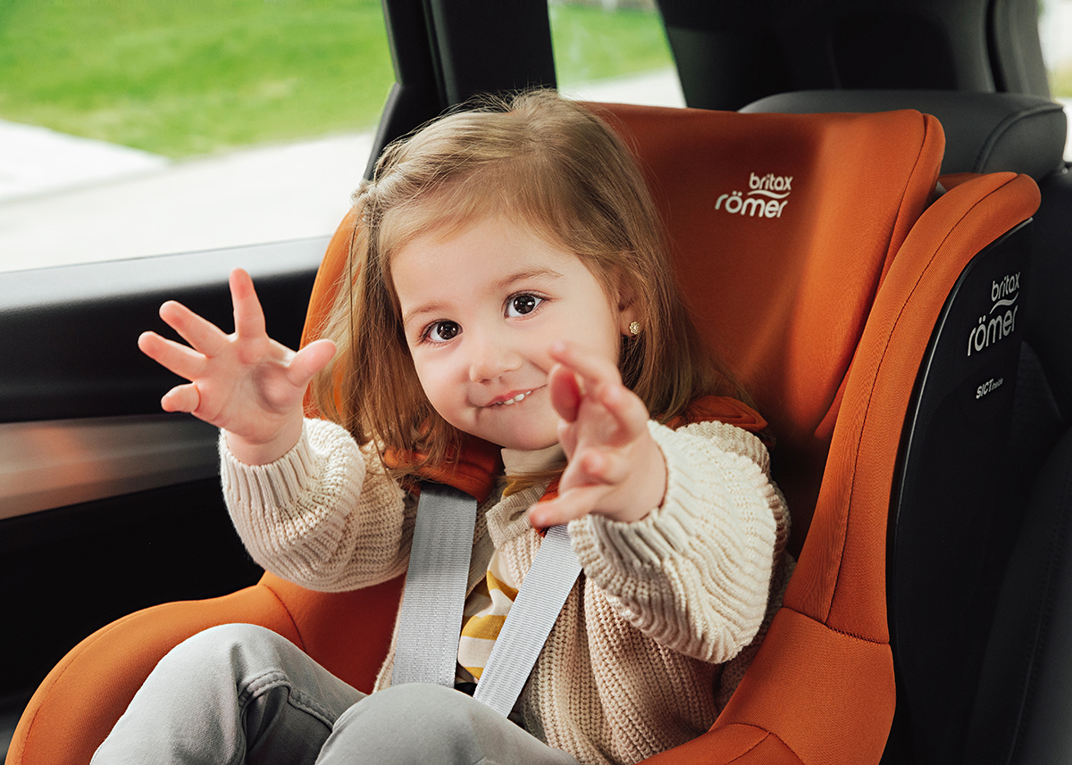 Автокрісло BRITAX-ROMER DUALFIX PRO Golden Cognac | KIDSLINE-52 - зображення